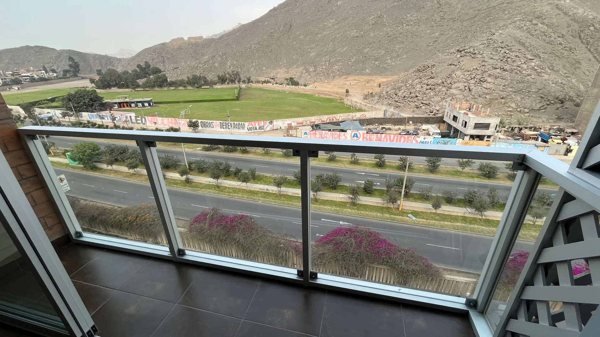 Servicio de Balcones - GYA Glass & Aluminum